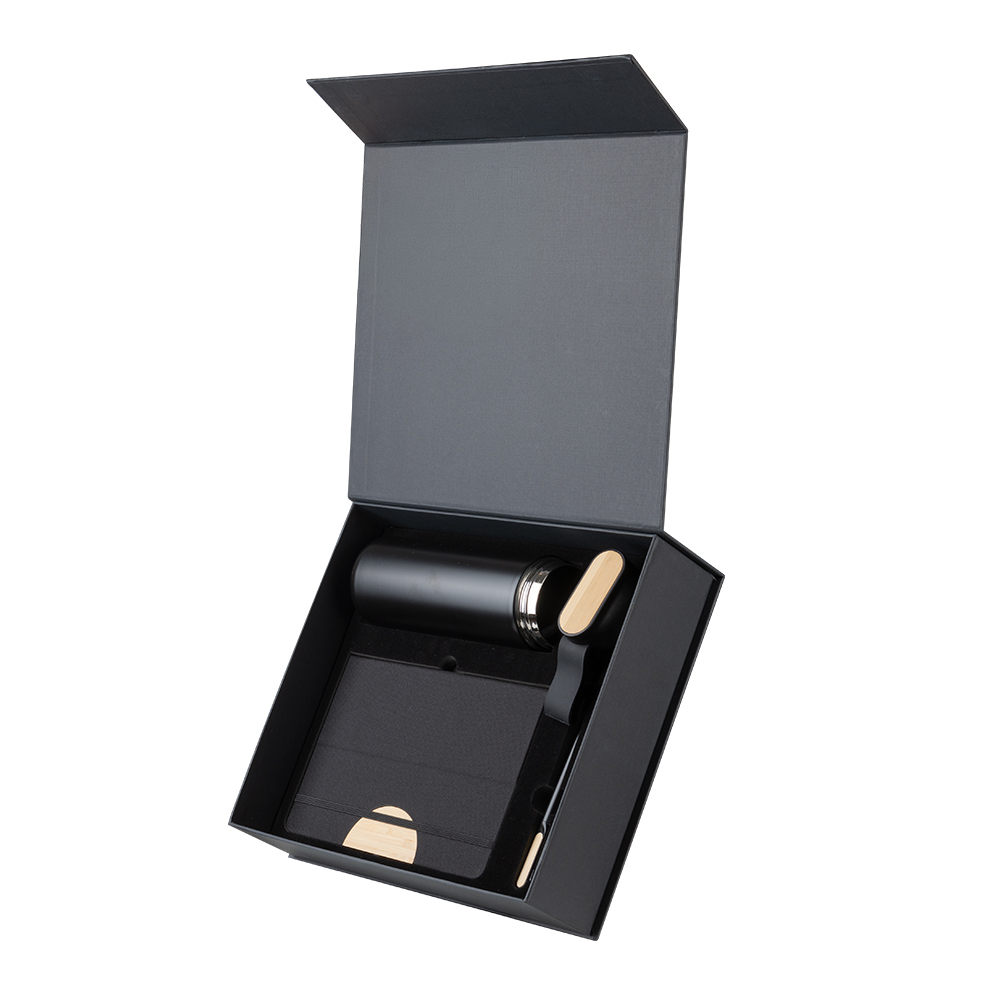Kit escritório contendo caderno a5 com capa em rpet e detalhe - 70g — foto 1 de 10