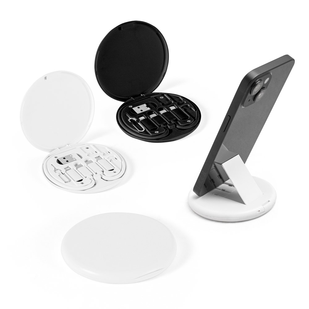 SYSTROM. Conjunto cabo e adaptadores de carregamento super-rápido, em ABS 100% reciclado — foto 1 de 3