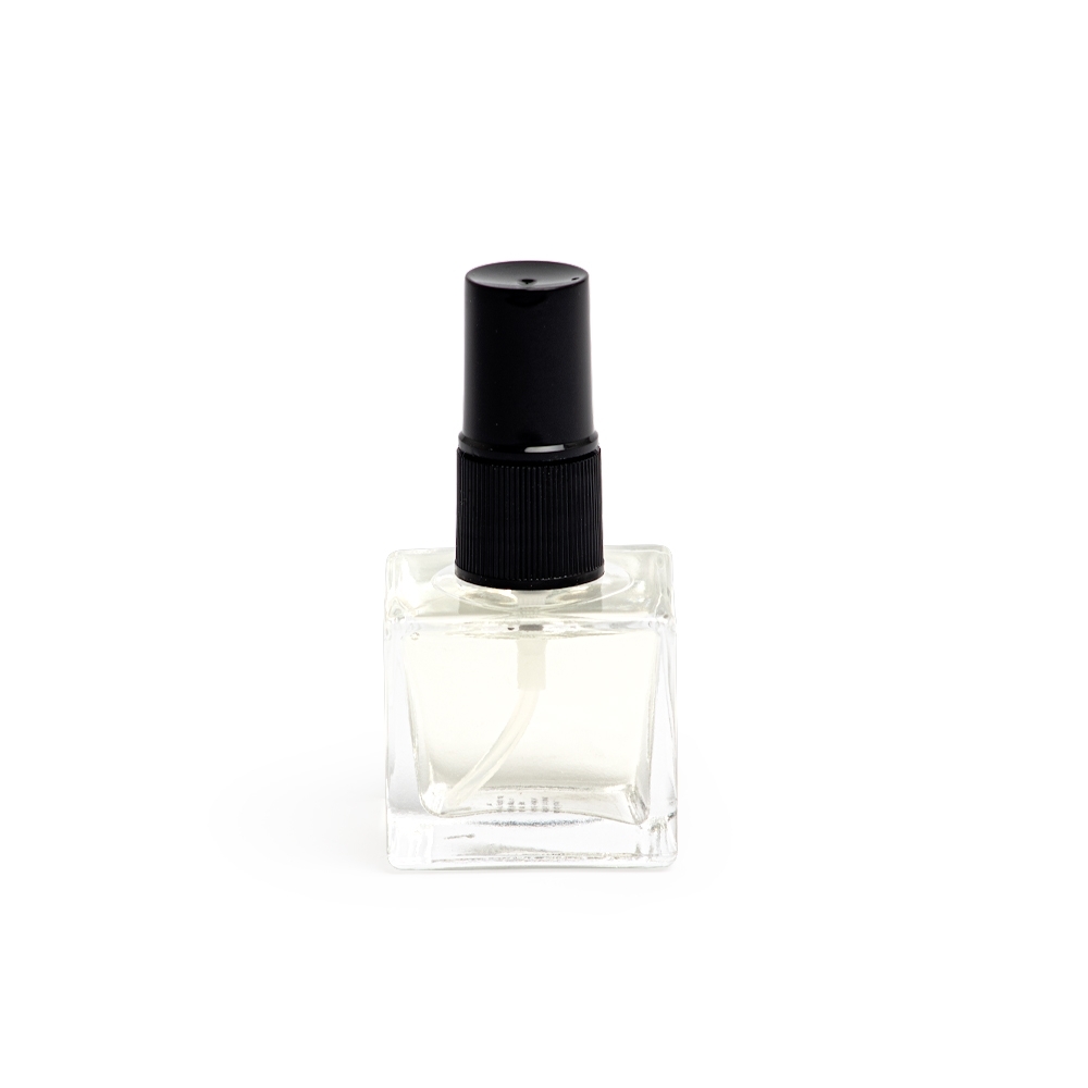 HOME SPRAY CEDRO VERDE EM VIDRO 30ML — foto 1 de 1