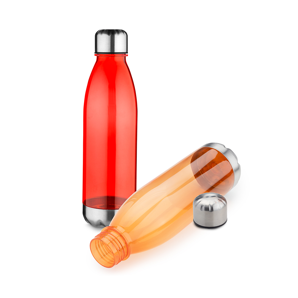 Garrafa plástica com capacidade de até 700 ml — foto 1 de 4
