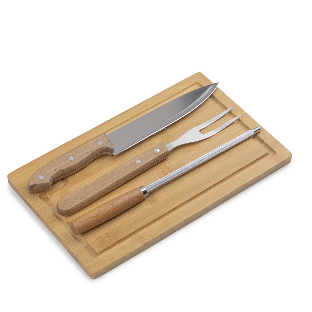 Kit churrasco com 4 peças: garfo grande, faca com 31,7 cm e uma — foto 1 de 10